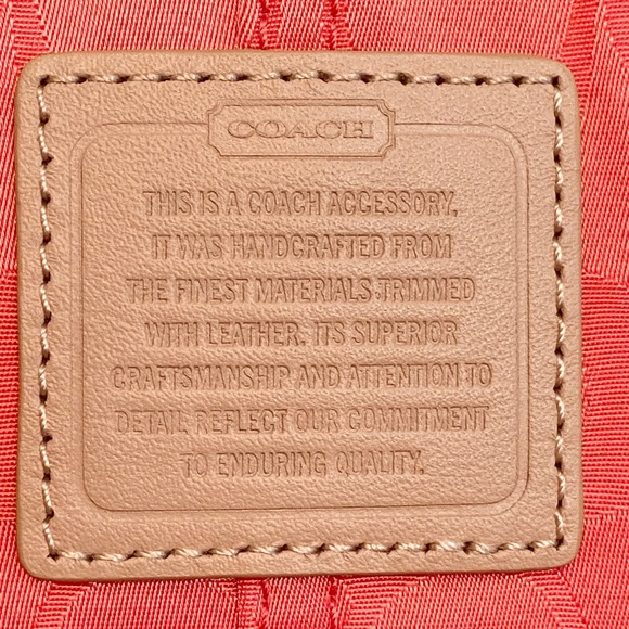 Coach tablet Case - Picture 4 of 15
